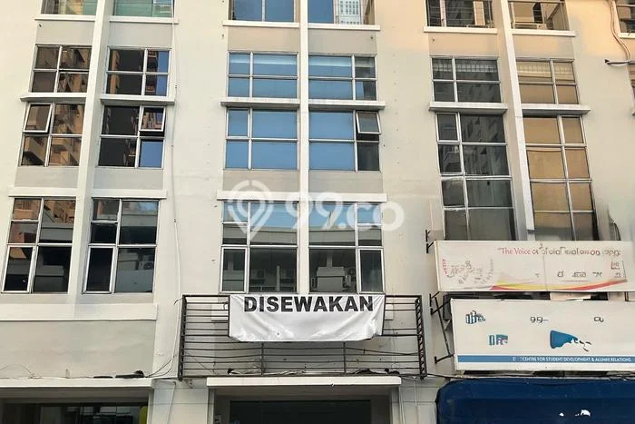 Ruko bagus disewakan di Tanah Abang Jakarta Pusat dengan LB 279m2 harga sewa terbaik Ruko bagus disewakan di Tanah Abang Jakarta Pusat dengan LB 279m2 harga sewa terbaik