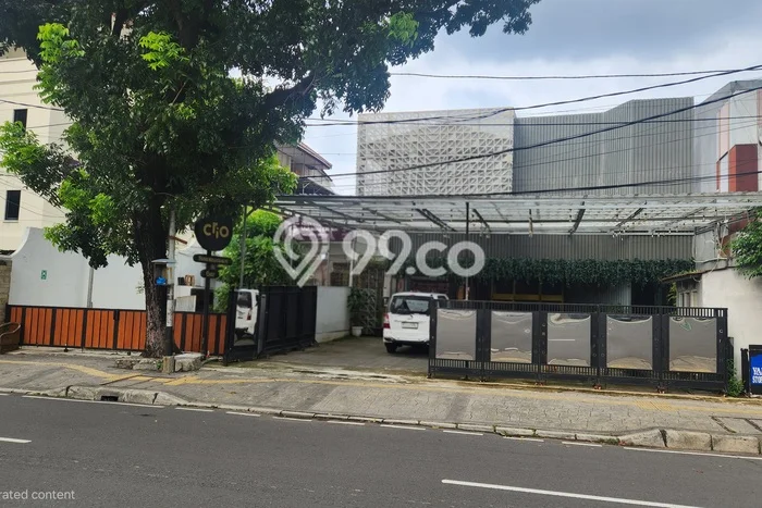 Komersial Disewakan di Kawasan Ramai Menteng, Jakarta Pusat Komersial Disewakan di Kawasan Ramai Menteng, Jakarta Pusat