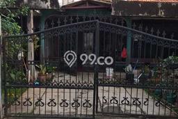 Dijual Rumah Premium dengan Fasilitas Sekitar Komplit di Pulo Gadung, Jakarta Timur Dijual Rumah Premium dengan Fasilitas Sekitar Komplit di Pulo Gadung, Jakarta Timur