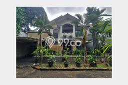 Rumah Luxury Modern Tanpa Renovasi di Lenteng Agung Jakarta Selatan Rumah Luxury Modern Tanpa Renovasi di Lenteng Agung Jakarta Selatan