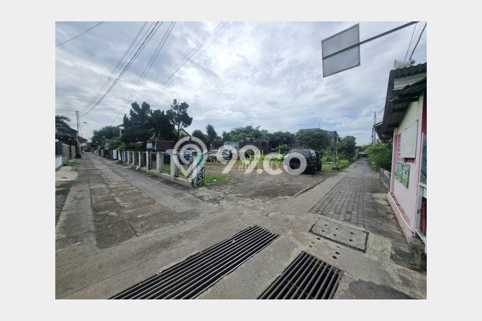 Tanah Dijual Lokasi Mergangsan, Yogyakarta Luas 865m2 Legalitas Aman Tanah Dijual Lokasi Mergangsan, Yogyakarta Luas 865m2 Legalitas Aman