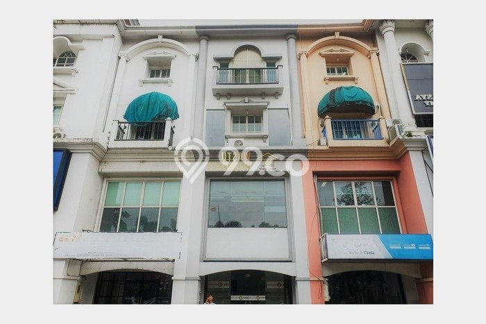 Ruko Bagus Dijual LB 340m2 Lokasi Strategis Jakarta Selatan Area Cocok untuk Berbisnis Ruko Bagus Dijual LB 340m2 Lokasi Strategis Jakarta Selatan Area Cocok untuk Berbisnis