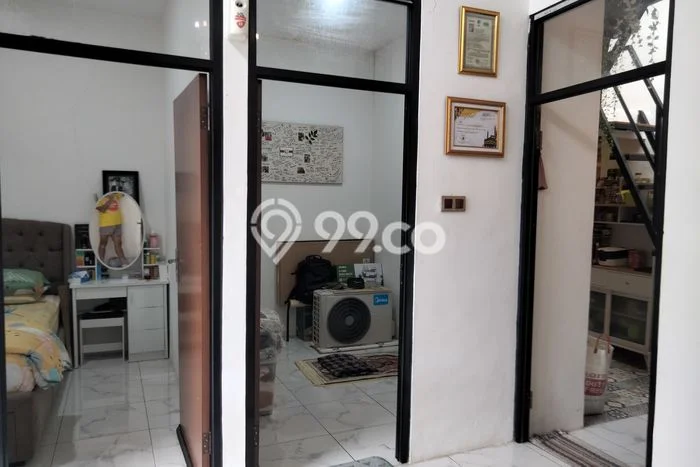 Dijual Rumah Strategis Bagus Punya 2 KT di Parung Bogor SHM Dijual Rumah Strategis Bagus Punya 2 KT di Parung Bogor SHM