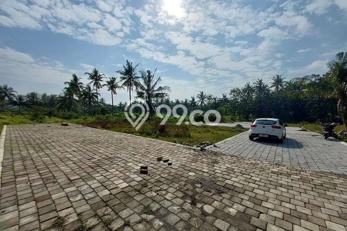 Tanah di Kulonprogo, Luas 105m², Lokasi Strategis, Kawasan Nyaman Tanah di Kulonprogo, Luas 105m², Lokasi Strategis, Kawasan Nyaman