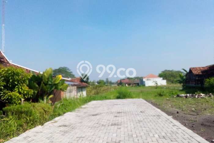 Untuk Dijual Tanah di Ngaglik Sleman Luas 153m2 SHM Untuk Dijual Tanah di Ngaglik Sleman Luas 153m2 SHM
