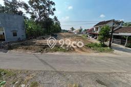 Dijual Tanah Lokasi Maguwoharjo, Yogyakarta Seluas 200m2 Dijual Tanah Lokasi Maguwoharjo, Yogyakarta Seluas 200m2