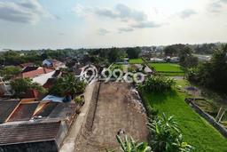 For Sale Rumah 3 Kamar Lokasi Strategis Bagus dan Strategis di Ngaglik For Sale Rumah 3 Kamar Lokasi Strategis Bagus dan Strategis di Ngaglik