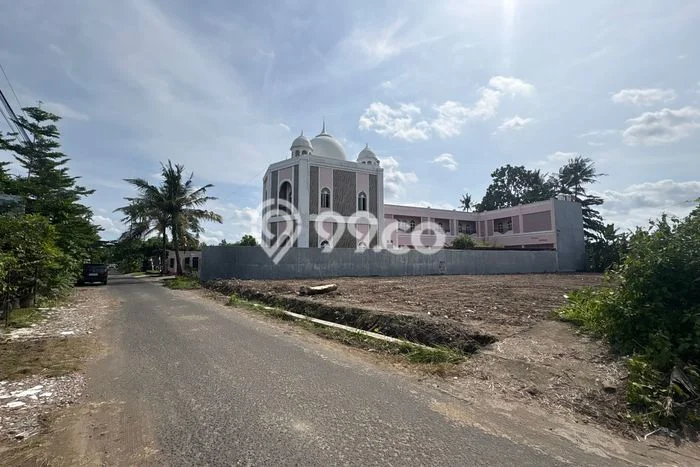 Lahan Kosong Dijual di Depok, Sleman, Luas 135m2 Area Strategis Lahan Kosong Dijual di Depok, Sleman, Luas 135m2 Area Strategis