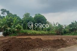 Lahan Strategis di Ngaglik Dijual dengan Luas 126m2 Lahan Strategis di Ngaglik Dijual dengan Luas 126m2