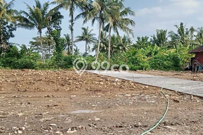 Kavling Tanah Dijual di Mlati, Sleman, Luas 114m2 Area Strategis Kavling Tanah Dijual di Mlati, Sleman, Luas 114m2 Area Strategis