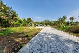 Tanah Dijual Lokasi Umbulharjo, Yogyakarta Luas 108m2 Legalitas Aman Tanah Dijual Lokasi Umbulharjo, Yogyakarta Luas 108m2 Legalitas Aman