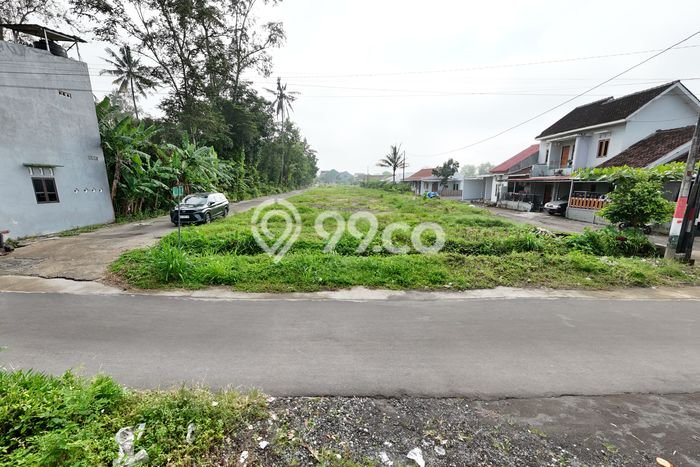 Tanah Kosong Dijual di Bantul dengan Area 200m2 Tanah Kosong Dijual di Bantul dengan Area 200m2