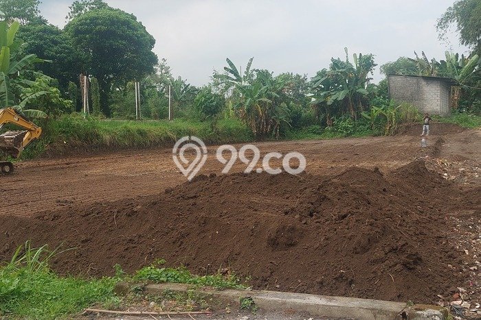 Lahan Kosong Dijual di Mlati, Sleman, Luas 126m2 Area Strategis Lahan Kosong Dijual di Mlati, Sleman, Luas 126m2 Area Strategis