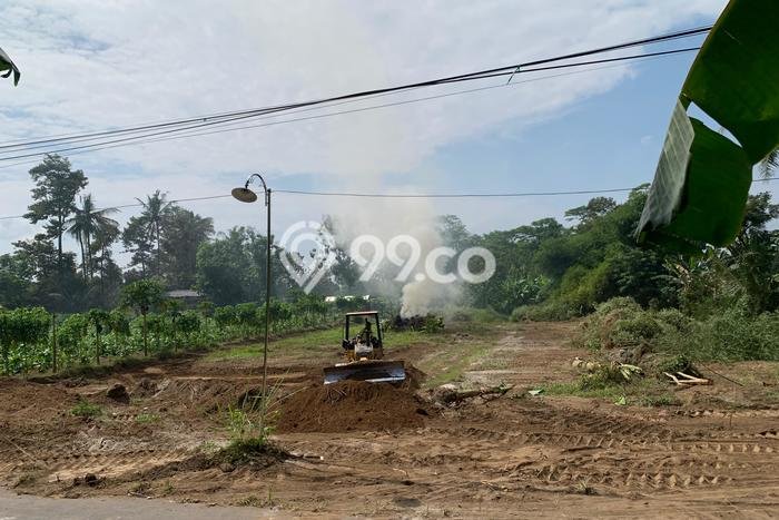 LOKASI STRATEGIS! Tanah Kawasan Mojosongo, Luas 110m², Lokasi Potensial, Cocok untuk Investasi LOKASI STRATEGIS! Tanah Kawasan Mojosongo, Luas 110m², Lokasi Potensial, Cocok untuk Investasi