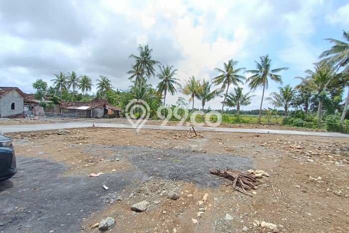 Tanah Strategis Dijual di Wates Kulon Progo 128m2 Tanah Strategis Dijual di Wates Kulon Progo 128m2
