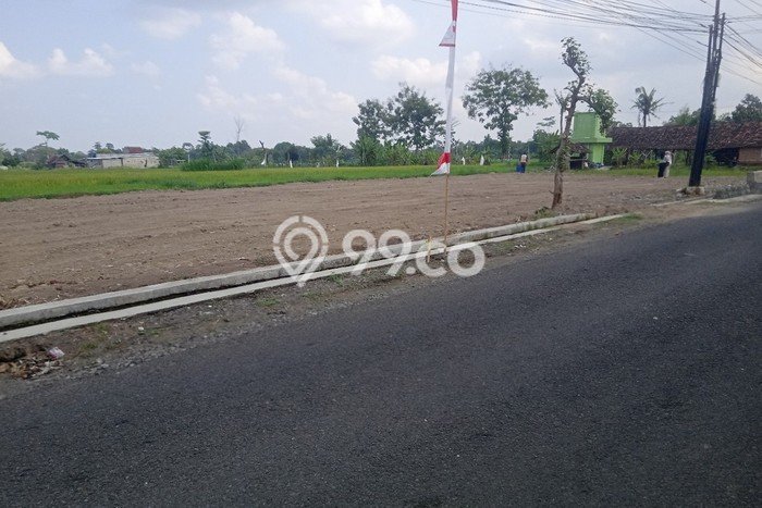 Tanah Dijual Area Strategis di Purwomartani Yogyakarta 178m2 Tanah Dijual Area Strategis di Purwomartani Yogyakarta 178m2