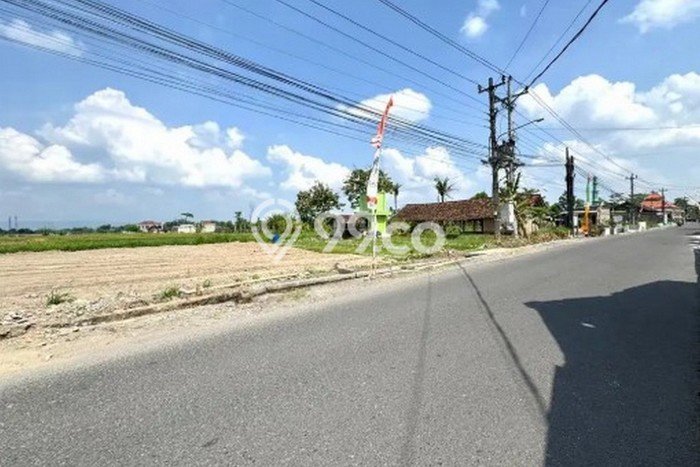 Tanah Dijual Area Strategis di Purwomartani Yogyakarta 178m2 Tanah Dijual Area Strategis di Purwomartani Yogyakarta 178m2