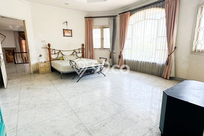 Dijual Rumah Elit Exclusive di Kebon Jeruk, Jakarta Barat Dijual Rumah Elit Exclusive di Kebon Jeruk, Jakarta Barat