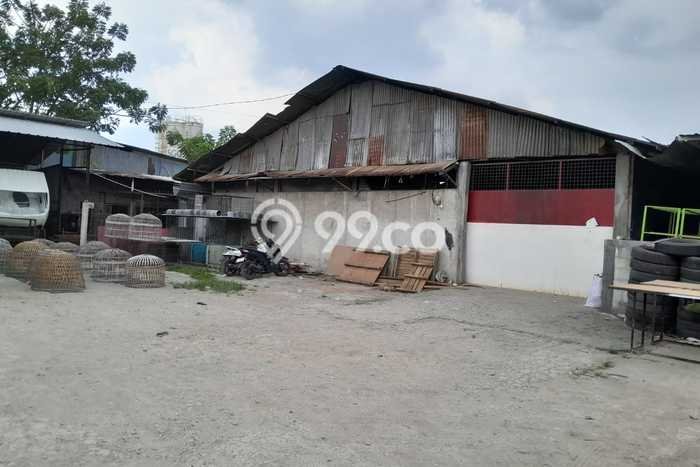 Unit Gudang Disewakan di Jurumudi di Area Ramai & Strategis Unit Gudang Disewakan di Jurumudi di Area Ramai & Strategis