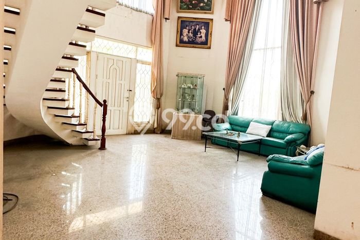 Dijual Rumah Elit Exclusive di Kebon Jeruk, Jakarta Barat Dijual Rumah Elit Exclusive di Kebon Jeruk, Jakarta Barat