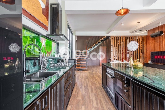 Vila Premium Kawasan Canggu, Area 372m², Akses Canggu, Badung, Badung Vila Premium Kawasan Canggu, Area 372m², Akses Canggu, Badung, Badung