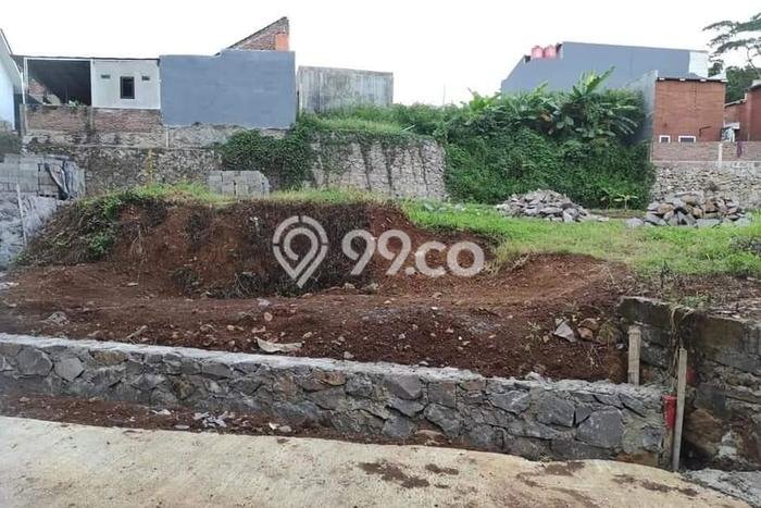 LOKASI STRATEGIS! Tanah Kawasan Gunung Pati, Luas 136m², Lingkungan Asri, Cocok untuk Hunian LOKASI STRATEGIS! Tanah Kawasan Gunung Pati, Luas 136m², Lingkungan Asri, Cocok untuk Hunian