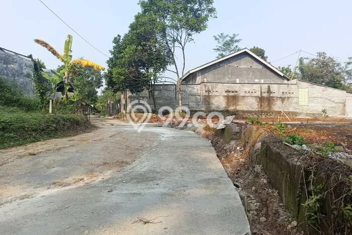 Jual Tanah Kawasan Gunung Pati, Luas 120m², Lingkungan Nyaman, Kontur Datar Jual Tanah Kawasan Gunung Pati, Luas 120m², Lingkungan Nyaman, Kontur Datar