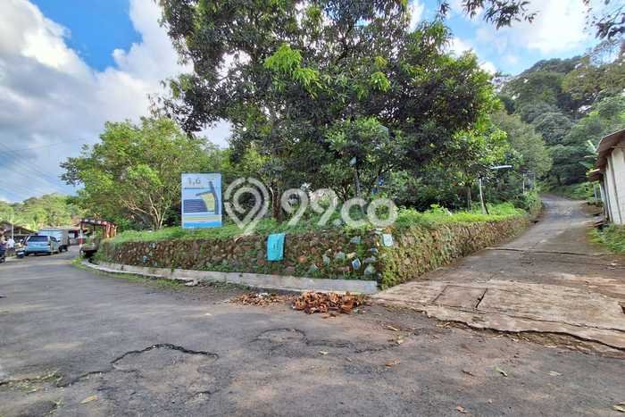 Jual Tanah di Gunung Pati, Luas 559m², Dekat Pusat Kota Jual Tanah di Gunung Pati, Luas 559m², Dekat Pusat Kota