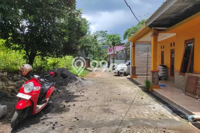 Tanah Lokasi Strategis di Gunung Pati, Luas 120m², Akses ke Pusat Kota Tanah Lokasi Strategis di Gunung Pati, Luas 120m², Akses ke Pusat Kota