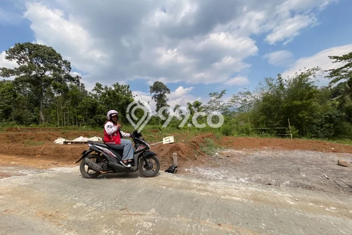 Tanah di BSB City, Luas 120m², Lokasi Potensial, Lingkungan Nyaman, Bebas Banjir Tanah di BSB City, Luas 120m², Lokasi Potensial, Lingkungan Nyaman, Bebas Banjir