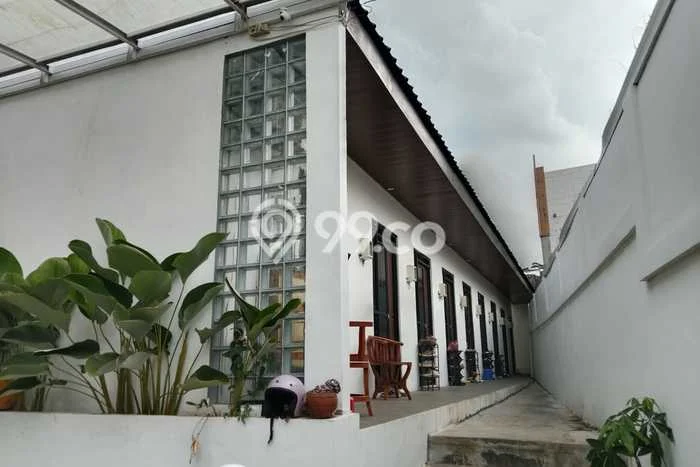 Dijual Kost Strategis di Semarang Timur, Semarang 9 KT, 9 KM, Luas Bangunan 174m2 Dijual Kost Strategis di Semarang Timur, Semarang 9 KT, 9 KM, Luas Bangunan 174m2