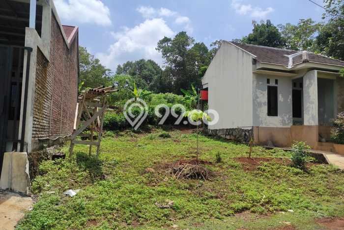 Dijual Tanah di Gunung Pati, Luas 120m², Lingkungan Nyaman Dijual Tanah di Gunung Pati, Luas 120m², Lingkungan Nyaman