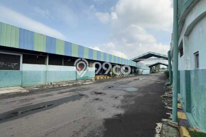 Pabrik Kawasan , Luas 30000m2m², Jalan Utama, Area Ramai Pabrik Kawasan , Luas 30000m2m², Jalan Utama, Area Ramai