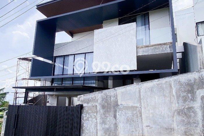 For Sale! Vila di , Ukuran 474m2m², Dekat ke Pusat Kota For Sale! Vila di , Ukuran 474m2m², Dekat ke Pusat Kota