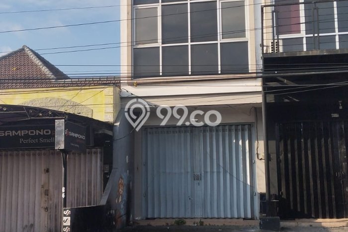 Unit Ruko Dijual di Malang LT 60m2 & LB 180m2 Unit Ruko Dijual di Malang LT 60m2 & LB 180m2