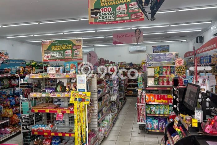 Jual Cepat Hunian Mewah Klasik di Jakarta Barat Jual Cepat Hunian Mewah Klasik di Jakarta Barat