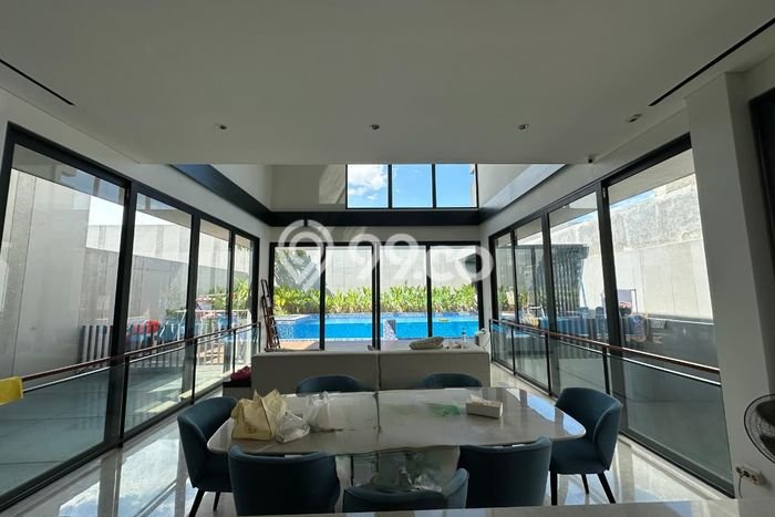 For Sale! Luxury House LT 495m2 Desain Modern di BSD City For Sale! Luxury House LT 495m2 Desain Modern di BSD City