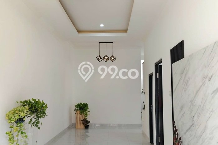 Rumah Luas Asri 3 KT Siap Pakai di BSD Tangerang Rumah Luas Asri 3 KT Siap Pakai di BSD Tangerang