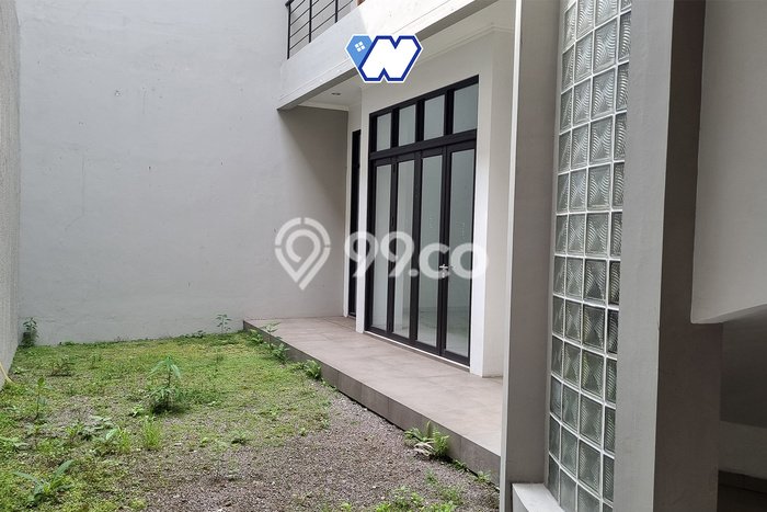 PROPERTI PILIHAN! Rumah di Batununggal, LT 375m² LB 500m² PROPERTI PILIHAN! Rumah di Batununggal, LT 375m² LB 500m²
