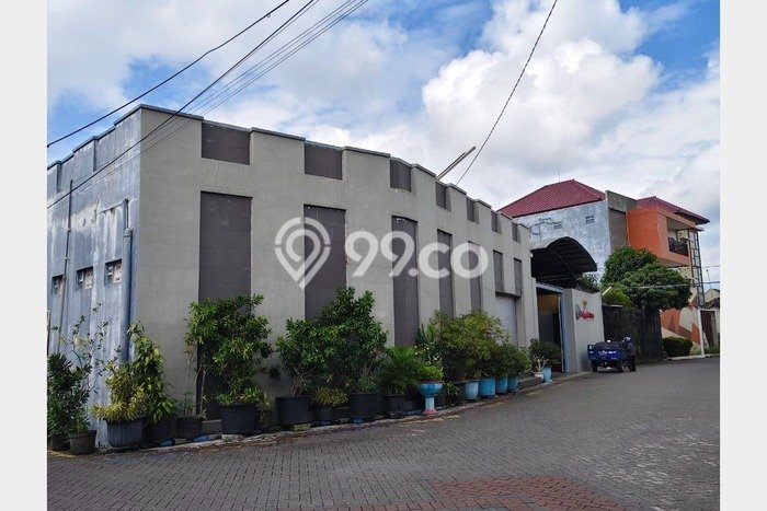 Gudang Dijual Lokasi Stratagis di Blimbing Malang Cocok untuk Investasi Gudang Dijual Lokasi Stratagis di Blimbing Malang Cocok untuk Investasi