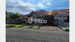 Dijual Rumah Mewah Elegan Dengan View Eksklusif di Araya, Malang Dijual Rumah Mewah Elegan Dengan View Eksklusif di Araya, Malang