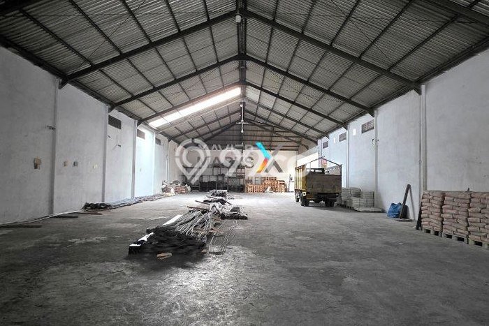 Unit Gudang Tersedia di Soekarno Hatta Spesifikasi LB 1100m2 Unit Gudang Tersedia di Soekarno Hatta Spesifikasi LB 1100m2