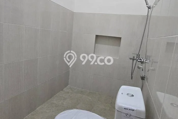 For Sale Rumah 3 Kamar Lokasi Strategis Bagus dan Strategis di Kedungkandang For Sale Rumah 3 Kamar Lokasi Strategis Bagus dan Strategis di Kedungkandang