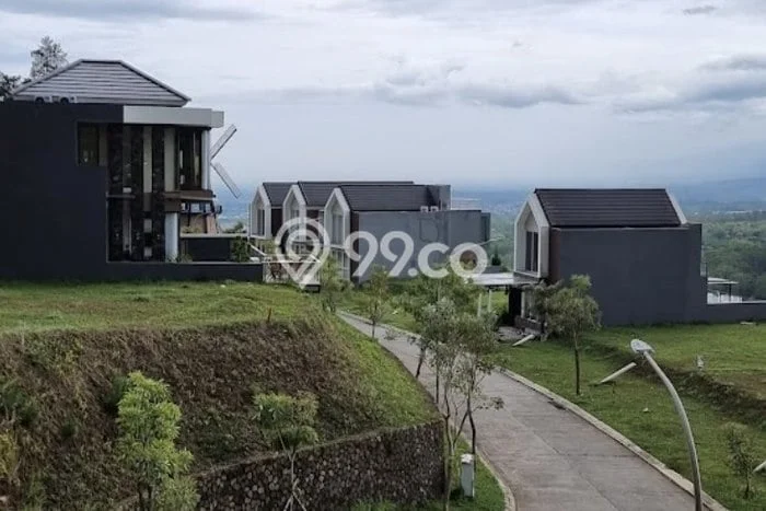 Lahan Strategis di Prigen Dijual dengan Luas 120m2 Lahan Strategis di Prigen Dijual dengan Luas 120m2