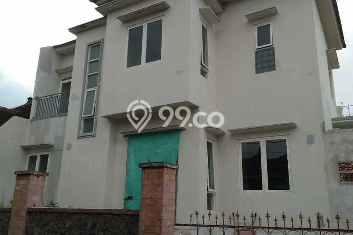 Hunian Cantik Modern Lb 140m2 di Arjosari, Pacitan Hunian Cantik Modern Lb 140m2 di Arjosari, Pacitan