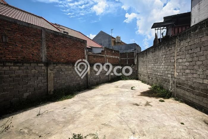 Area Ramai! Ruko Dijual di Lowokwaru untuk Bisnis Luas Bangunan 84m2 Area Ramai! Ruko Dijual di Lowokwaru untuk Bisnis Luas Bangunan 84m2