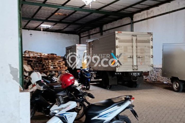 Gudang Kawasan Bandulan, Luas 1680m2m², Pusat Komersial, Jalan Utama Gudang Kawasan Bandulan, Luas 1680m2m², Pusat Komersial, Jalan Utama