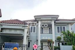 Rumah Luxury Modern Siap Huni di Raffles Hills Jakarta Timur Rumah Luxury Modern Siap Huni di Raffles Hills Jakarta Timur