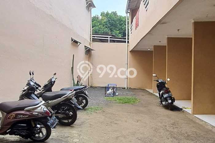 Kost Dijual di Cibubur dengan 26 KT dan Luas 800m2 Kost Dijual di Cibubur dengan 26 KT dan Luas 800m2