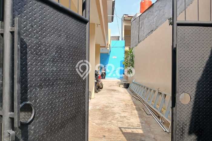 Rumah Elit Modern Tanpa Renovasi di Metro Permata Tangerang Rumah Elit Modern Tanpa Renovasi di Metro Permata Tangerang